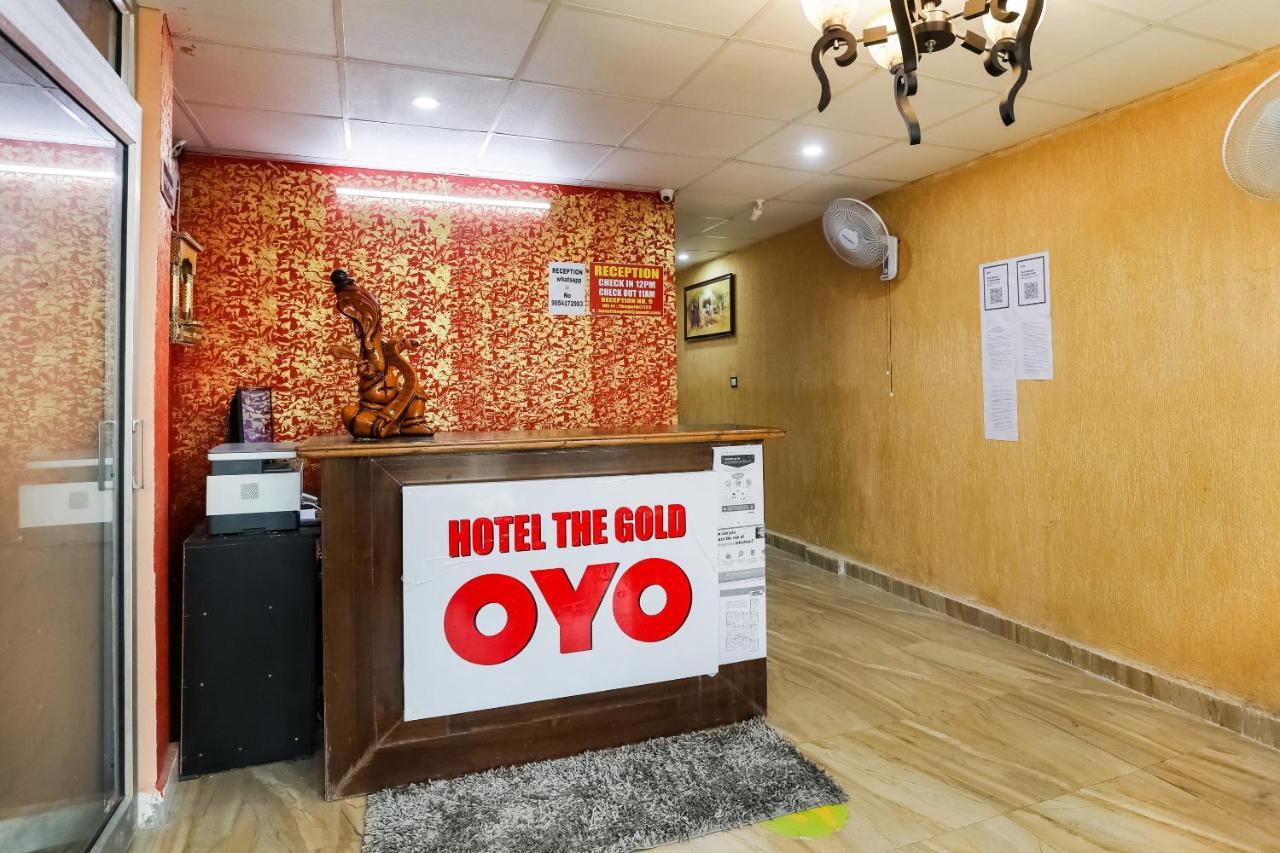 Oyo 72993 Hotel The Gold Фаридабад Экстерьер фото